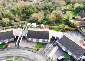 Photo 11- click for photo gallery